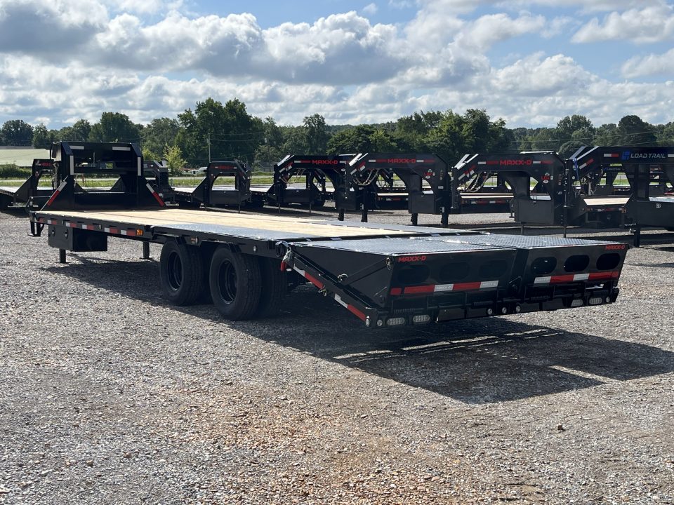New 2027 MAXX-D 102"X30' 25K Gooseneck Flatbed Trailer