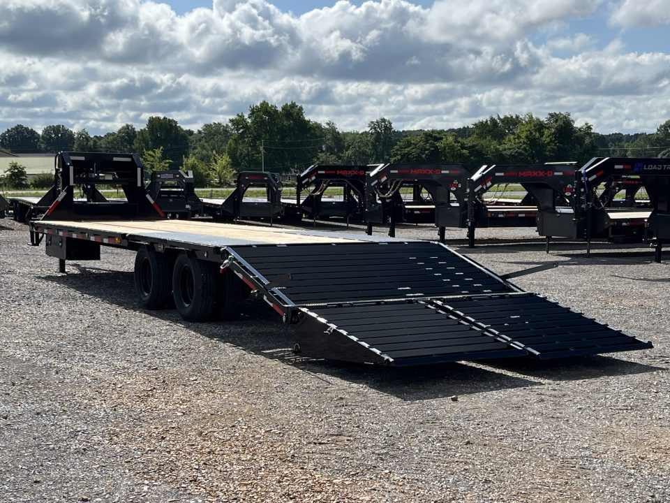 New 2027 MAXX-D 102"X30' 25K Gooseneck Flatbed Trailer