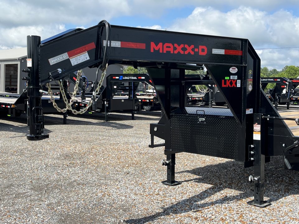 New 2027 MAXX-D 102"X30' 25K Gooseneck Flatbed Trailer