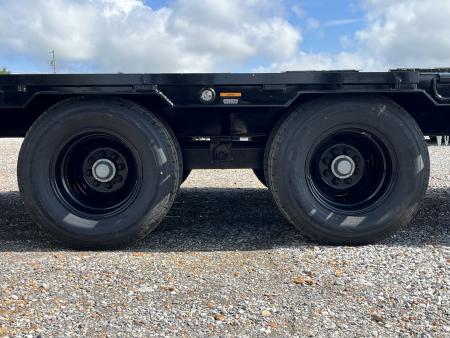 New 2027 MAXX-D 102"X30' 25K Gooseneck Flatbed Trailer