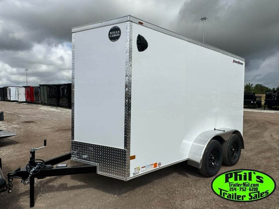 New 2026 Wells Cargo 6X12 FAST TRACK DELUX Cargo / Enclosed Trailer