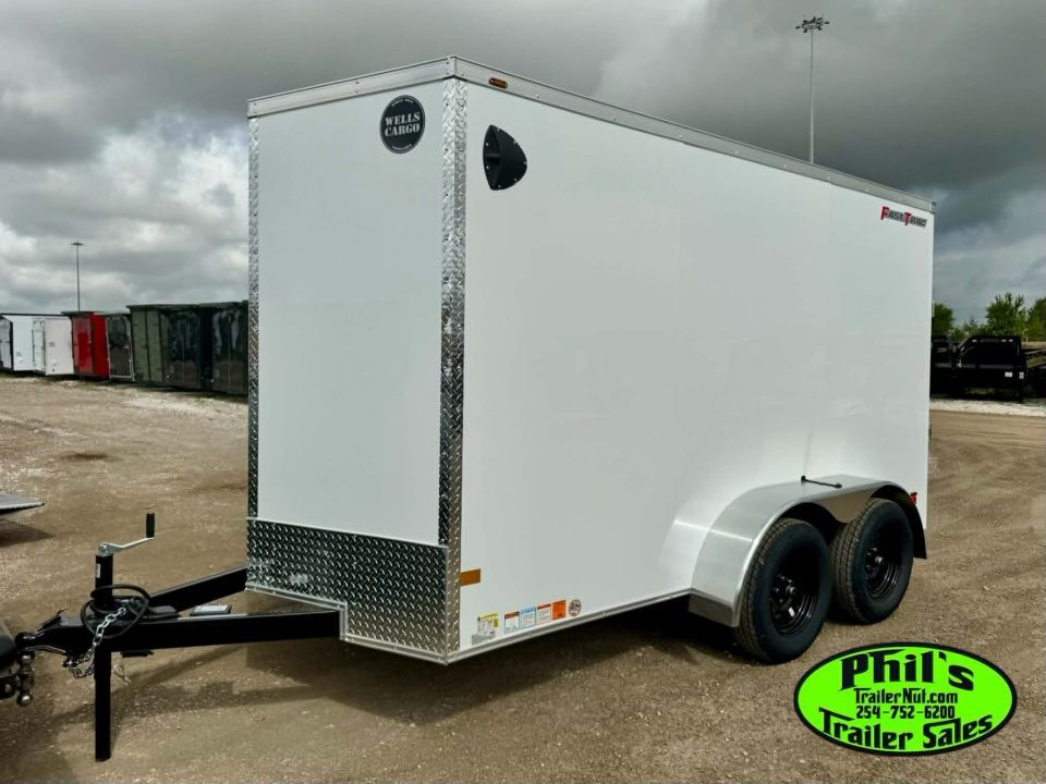 New 2026 Wells Cargo 6X12 FAST TRACK DELUX Cargo / Enclosed Trailer