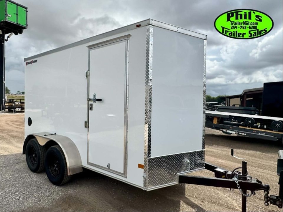 New 2026 Wells Cargo 6X12 FAST TRACK DELUX Cargo / Enclosed Trailer