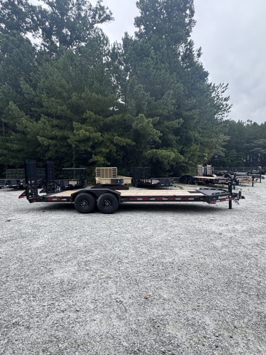 New 2026 Diamond C 82x22' Equipment, 2' Dove & Ramps LPX207