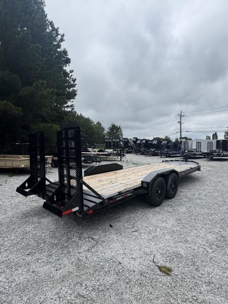 New 2026 Diamond C 82x22' Equipment, 2' Dove & Ramps LPX207