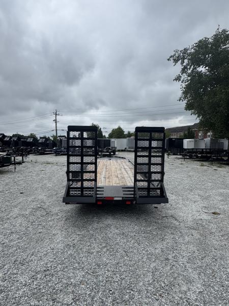 New 2026 Diamond C 82x22' Equipment, 2' Dove & Ramps LPX207