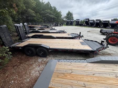New 2026 Diamond C 82x20' Equipment, 2' Dove, Flip Ramps, LPX207