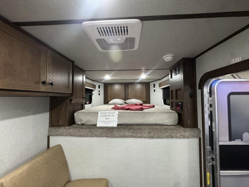 New 2027 Bison Trailers Ranger 7206 Horse Trailer