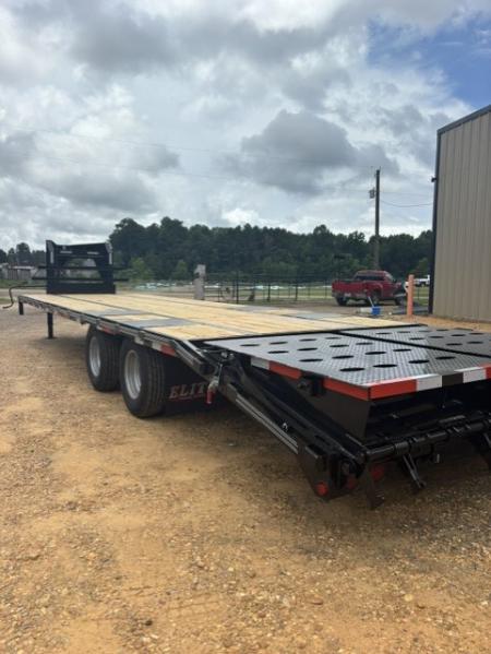New 2026 Elite Trailers 102''x30' Gooseneck Deckover Trailer