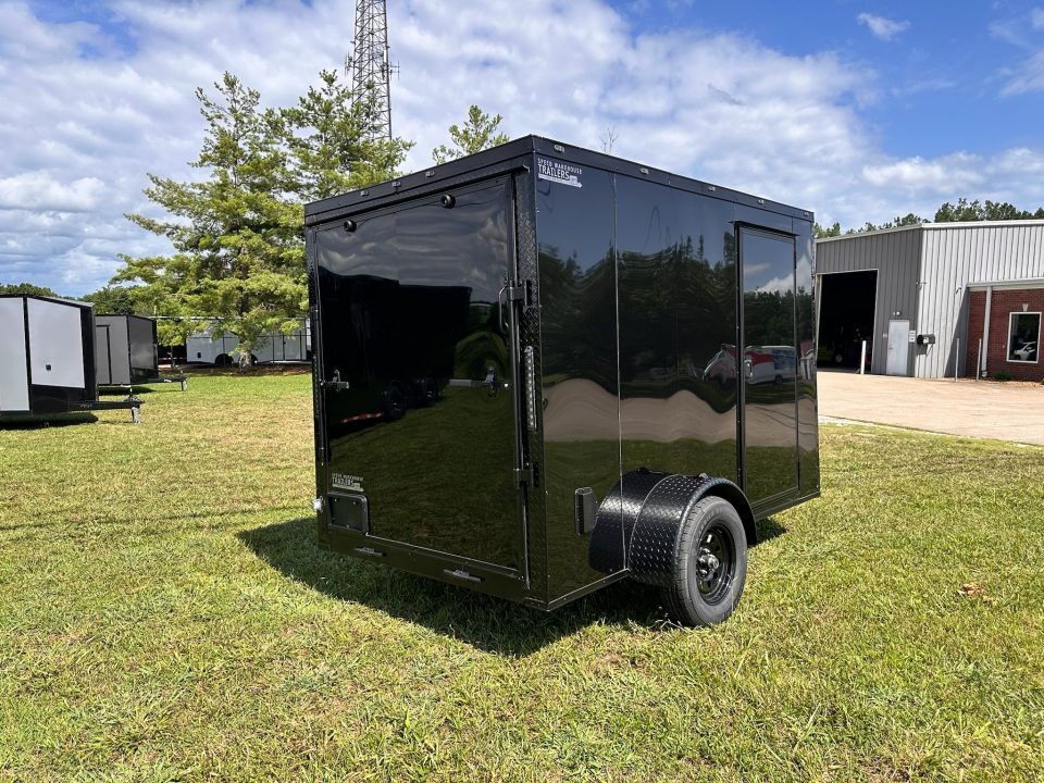New 2026 Luxe 6X10 -Enclosed Trailer -3500LB Single Axle -Black Poly - Blackout