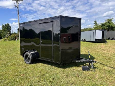 New 2026 Luxe 6X10 -Enclosed Trailer -3500LB Single Axle -Black Poly - Blackout