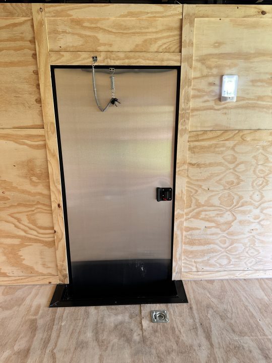 New 2026 Luxe 8.5x28 Race Trailer - Finished Interior- 7000lb Spread Torsion - FULL ESCAPE DOOR- REMOVABLE FENDER