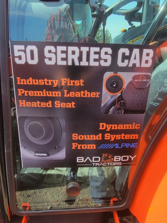 New 2026 Bad Boy 5055CHIL Hydrostatic Trans/ 6' HD Cutter / Box Blade/ Trailer Package