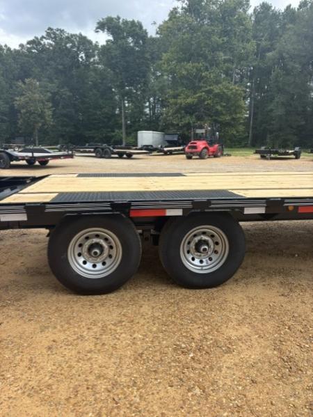New 2026 Elite Trailers 102''x25' Gooseneck Deckover Trailer