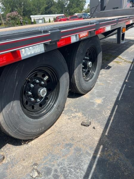 New 2026 Diamond C Trailers 102x25 FMAX 207 Equipment Trailer