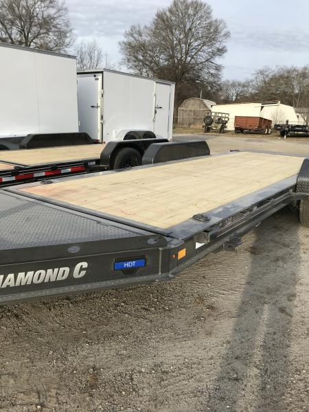 New 2026 DIAMOND C HDT 207
