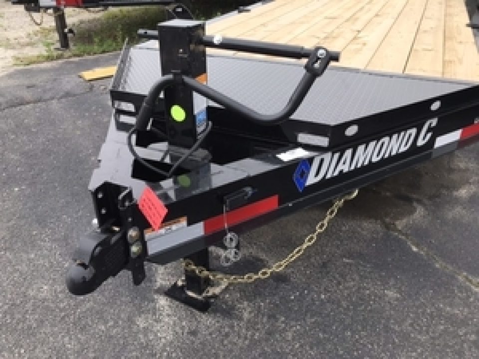 New 2025 DIAMOND C 82x20 Diamond C LPX 207