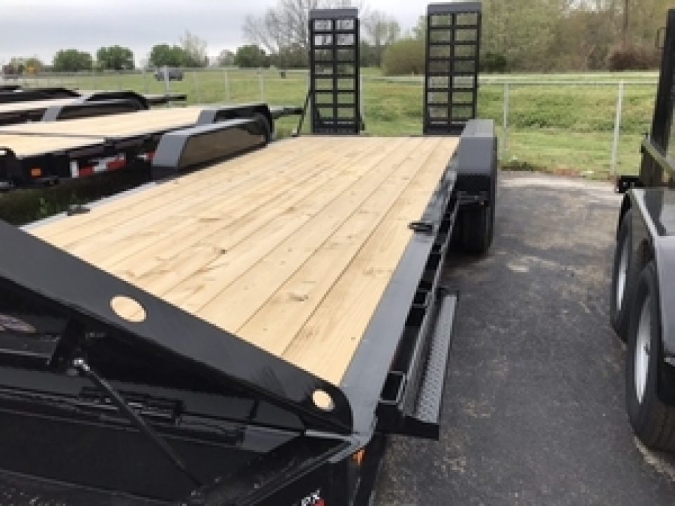 New 2025 DIAMOND C 82x20 Diamond C LPX 207