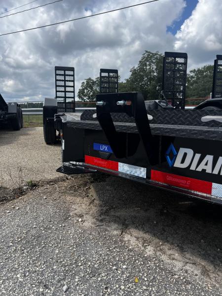 New 2025 DIAMOND C 82x20 Diamond C LPX 207