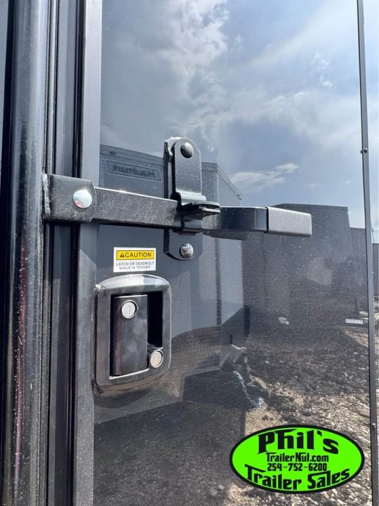 New Haulmark 8.5 X 20 Cargo / Enclosed Trailer PASSPORT D SERIES UPGRADED 5200LB DEXTER AXLES UPGRADED 7' INTERIOR