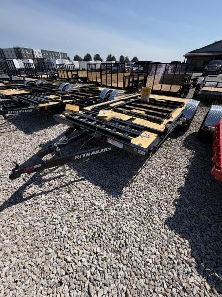 New 2027 PJ TRAILER UTILITY U8141 83X14 SA STRAIGHT DECK W/ ATV RAMPS (GVW:2995) BLACK