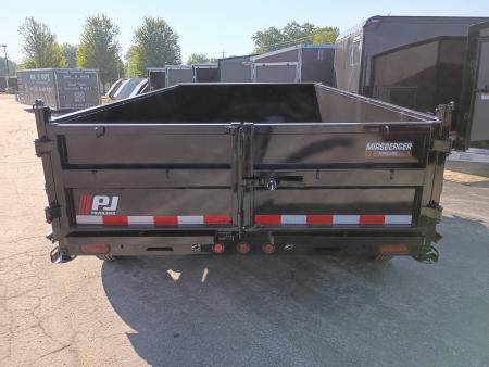 New 2027 PJ Trailers D7142