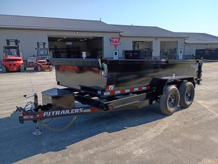 New 2027 PJ Trailers D7142