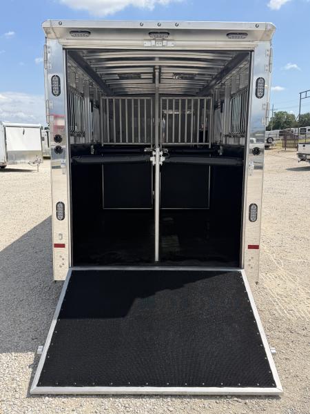New 2027 Sundowner 2+1 Gooseneck Horse Trailer