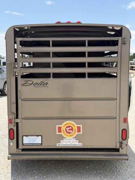 Used 2023 Delta 3 Horse Bumper Pull Horse Trailer