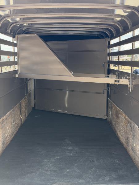 Used 2023 Delta 3 Horse Bumper Pull Horse Trailer