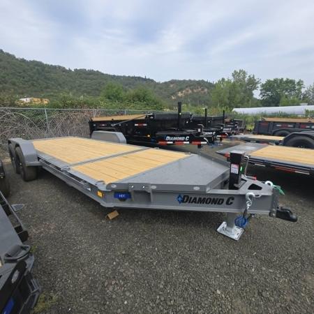New EQUIPMENT 2026 Diamond C Trailers HDT207 82X20 15500 GVWR SPLIT-TILT TRAILER CEMENT GRAY