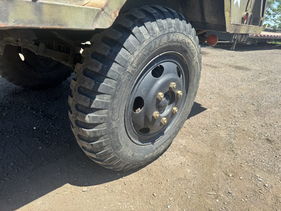 Used 2012 HMDE off road trailer Flatbed Trailer