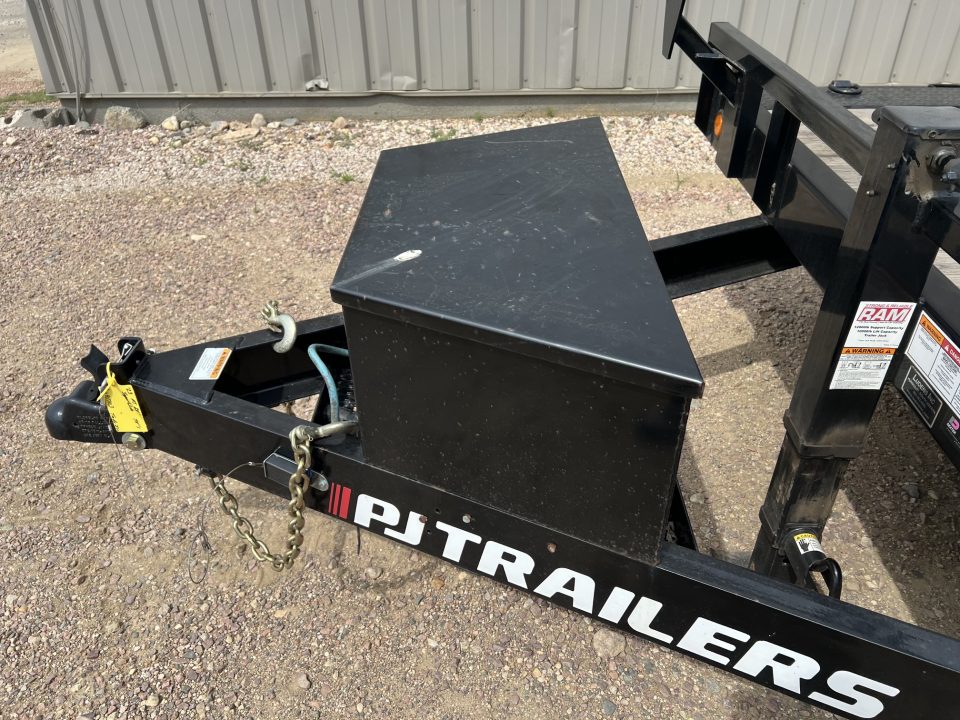 Used 2023 PJ Trailers 24' B6 Superwide Equipment Trailer