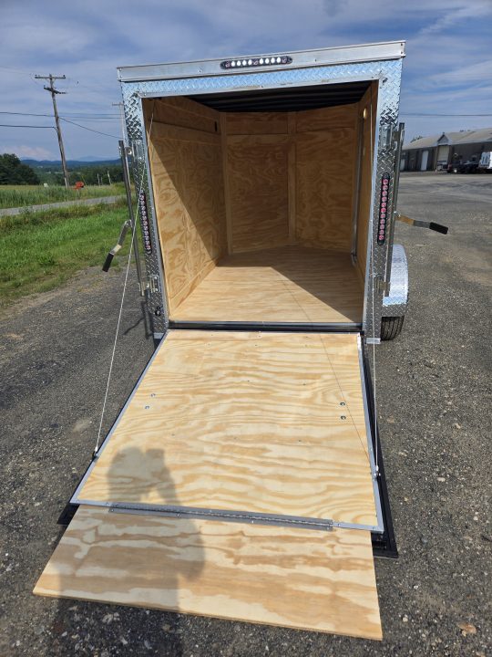 New 2026 Diamond Cargo 5X8 Cargo / Enclosed Trailer