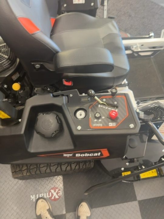 New 2026 Bobcat ZT-6000 Lawn Mowers