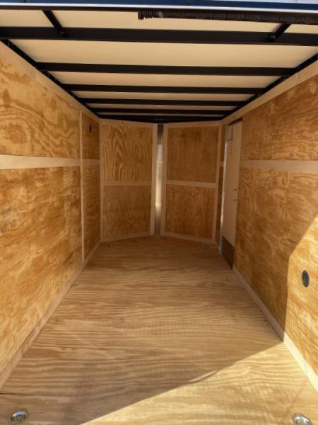 New 2027 Homesteader Trailer 610 IS Cargo / Enclosed Trailer