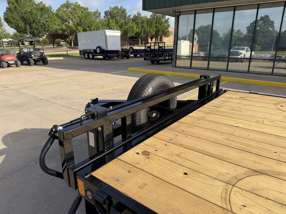 New #389927 2027 LOAD TRAIL PE 24 X 102 TANDEM AXLE BUMPER PULL 14K FULL BED FLATBED TILT