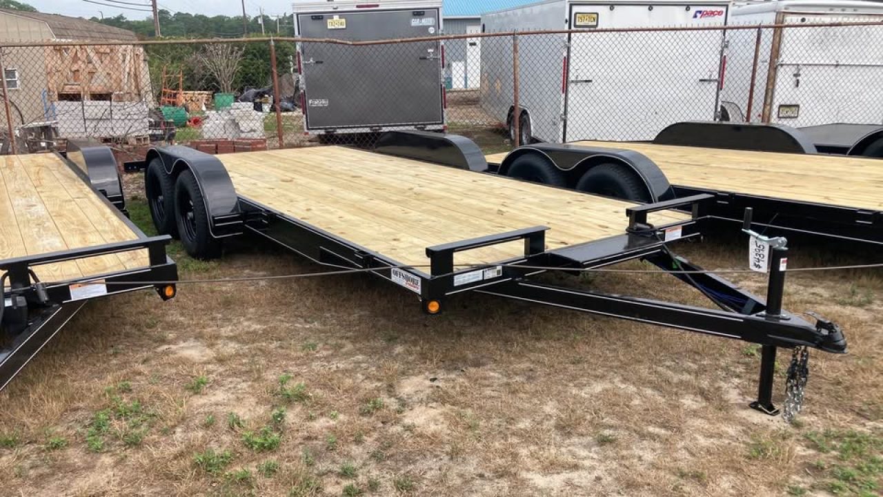 New 2026 P & T Trailers 18 wood deck Car Hauler