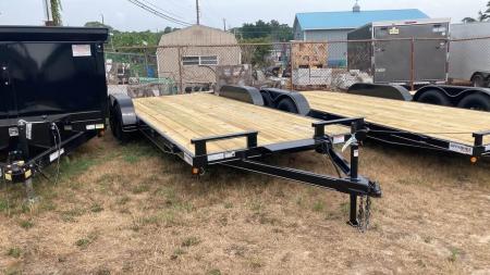 New 2026 P & T Trailers 20 wood deck Car Hauler