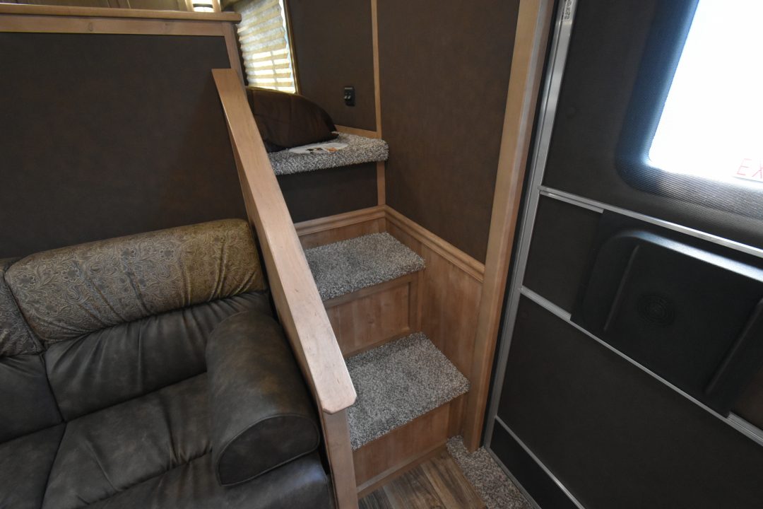 New 2026 Merhow Trailers 8009 Lonestar Horse Trailer