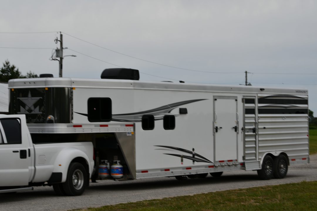 New 2026 Merhow Trailers 8009 Lonestar Horse Trailer