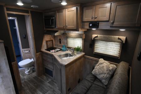 New 2026 Merhow Trailers 8009 Lonestar Horse Trailer