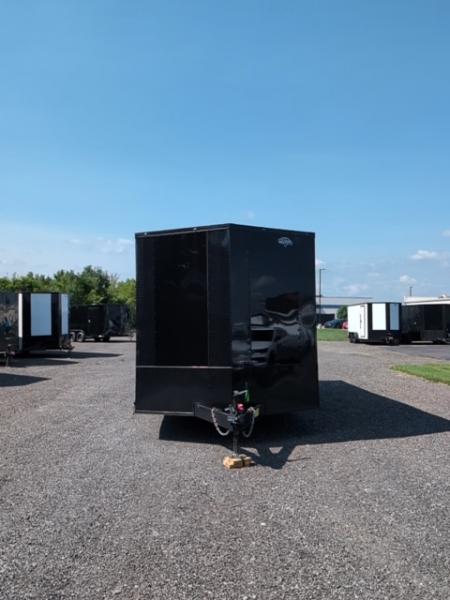 New 2027 Diamond Cargo 8.5' X 20' TA V-Nosed Enclosed Trailer/ 5 Year Warranty Cargo / Enclosed Trailer