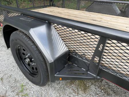 New Diamond C 77"x14' Utility, Bi-Fold Tailgate, PSA 135