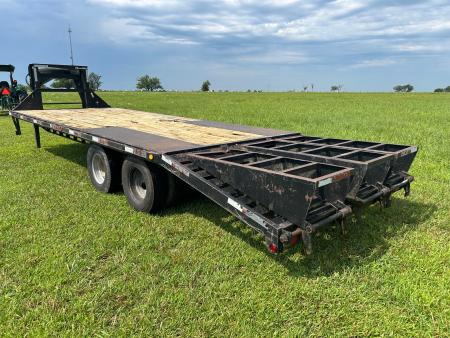 Used 2007 Starlite 102x25 Tandem 20K GN Flatbed w/ 5' Dove & Triple Ramps