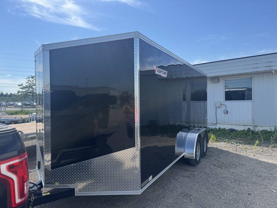 New NEW 2026 7X16 ENCLOSED TRAILER, REAR RAMP. MADE IN CANADA