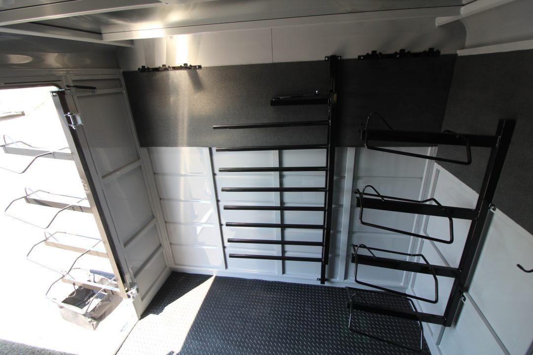 New 2027 Trails West Hotshot 25' w/ Tack Room & Plexi-glass Stock / Stock Combo Trailer