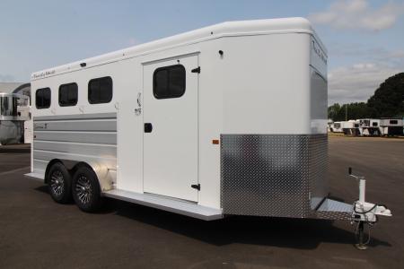 New 2027 Trails West Sierra II 2H Comfort PKG - Lined & Insulated - Large Tack Room - Escape Door