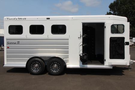 New 2027 Trails West Sierra II 2H Comfort PKG - Lined & Insulated - Large Tack Room - Escape Door