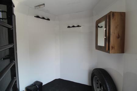 New 2027 Trails West Sierra II 2H Comfort PKG - Lined & Insulated - Large Tack Room - Escape Door